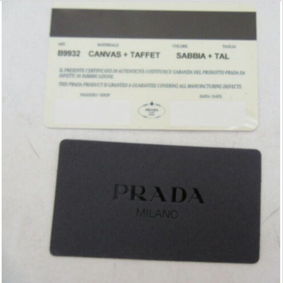 PRADA Tan canvas wristlet w/ orange patent bow - Picture 7 of 8